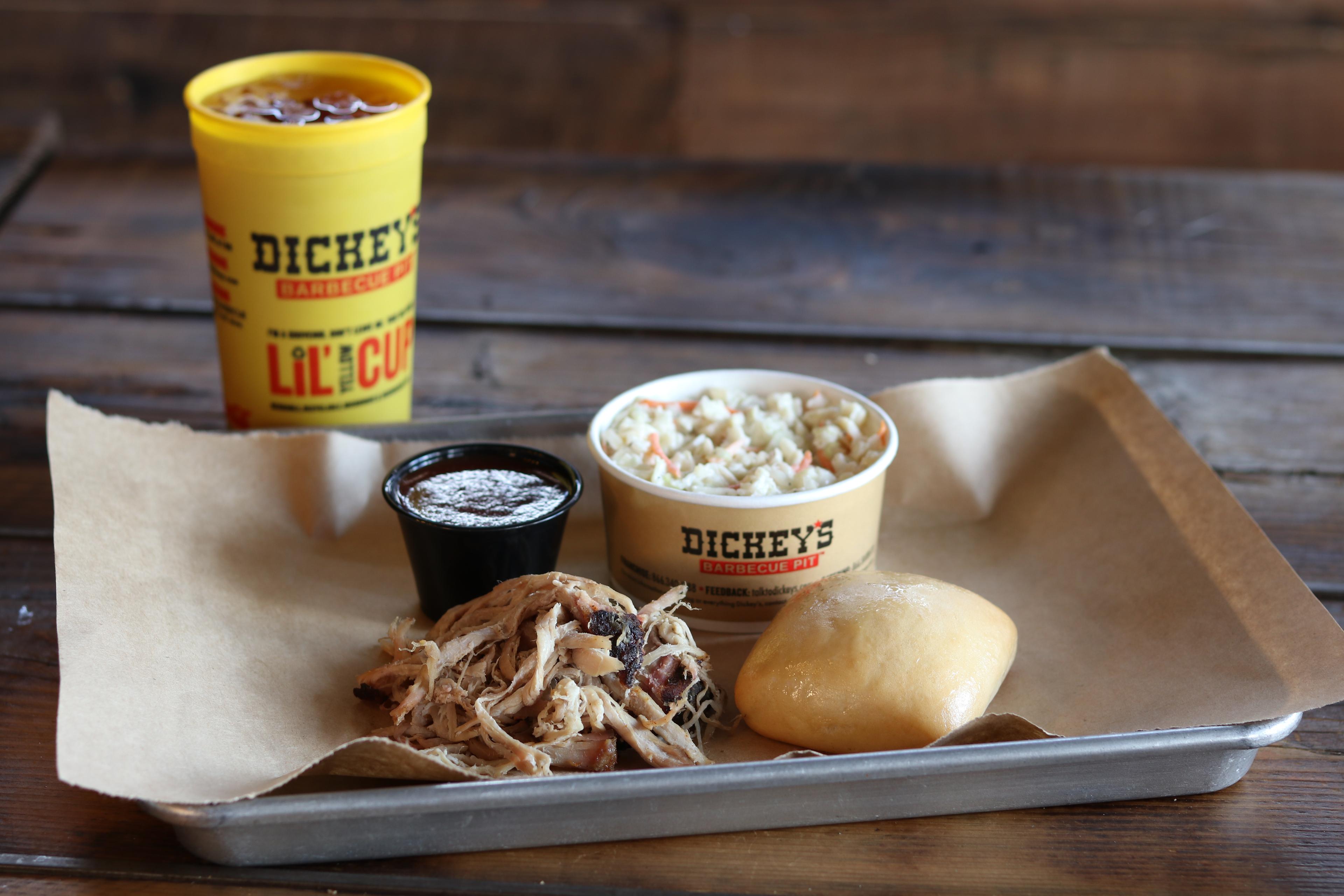 Hawaii News Now: Dickey's coming to Oahu