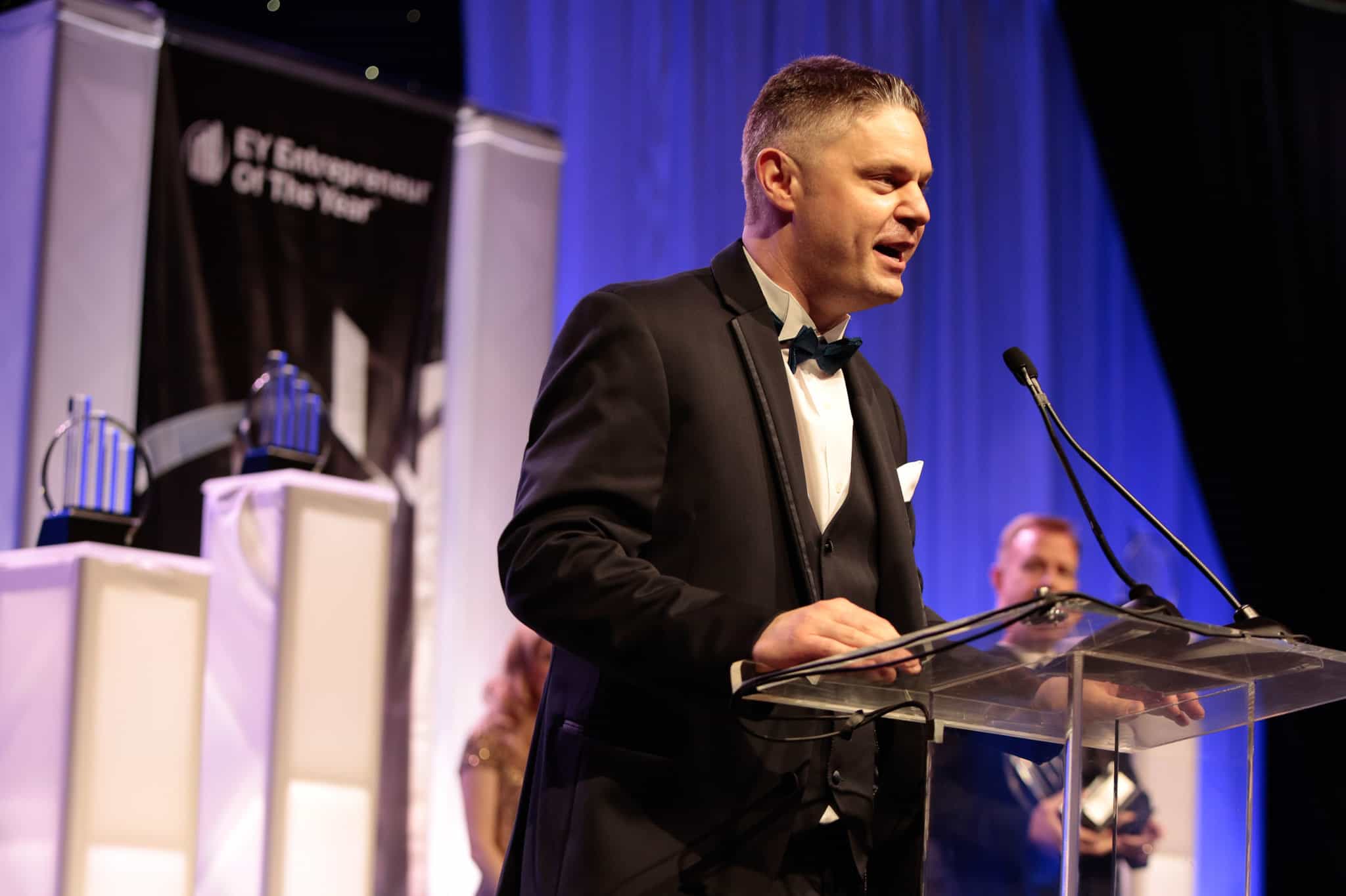 Dickey's CEO Named EY Entrepreneur of the Year