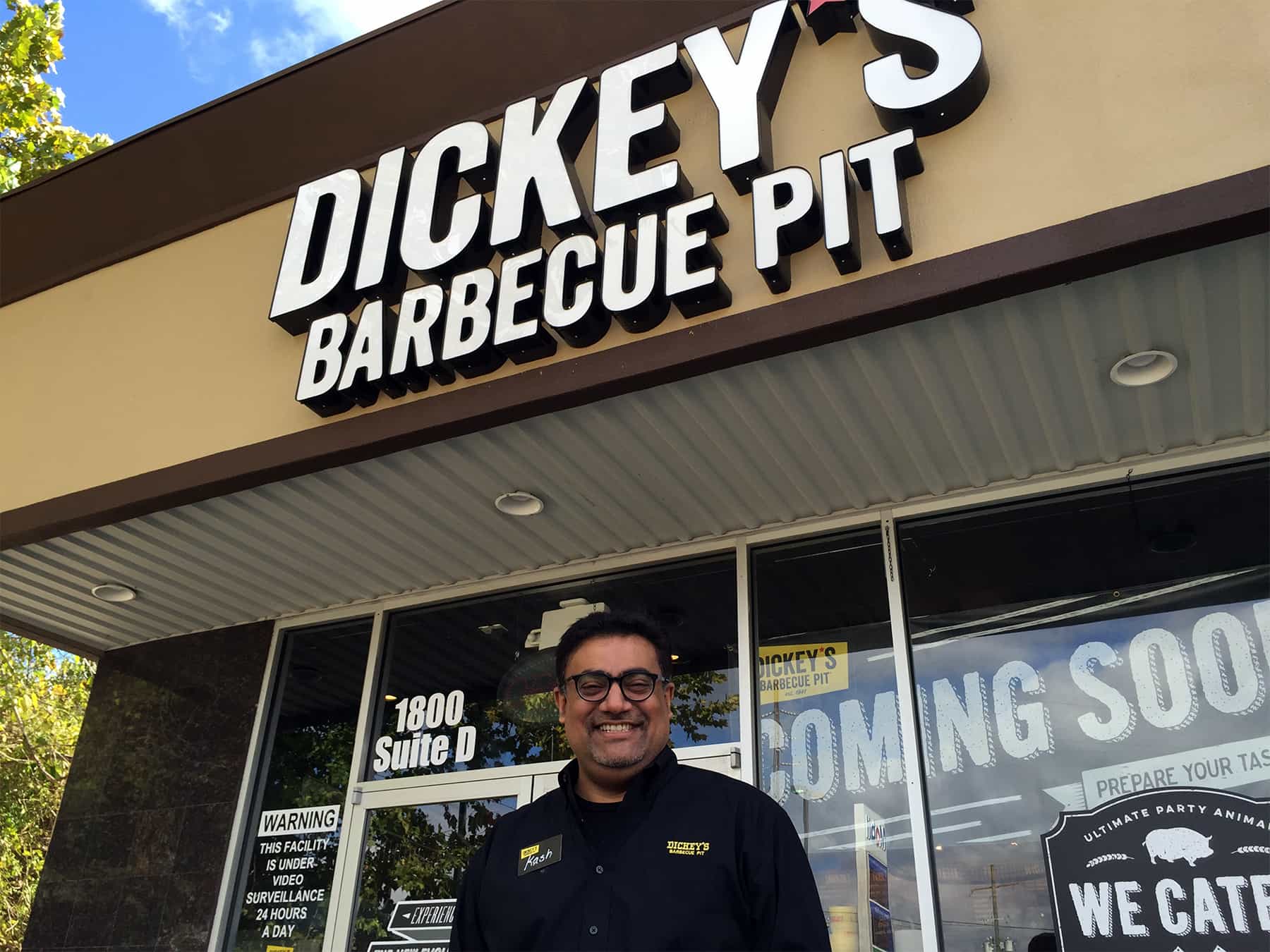 Dickey’s Barbecue Pit Opens Their Doors and Fires Up Their Pit in Kingwood, TX
